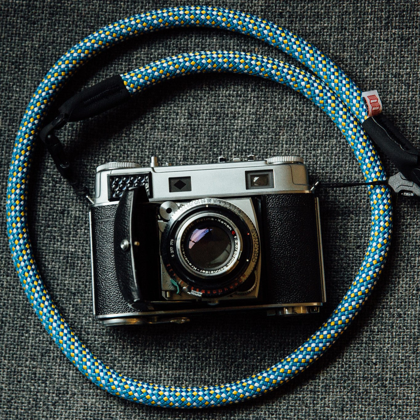 CAMERA STRAP