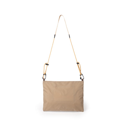 MOUNTAIN ACCESSORY SHOULDER BAG