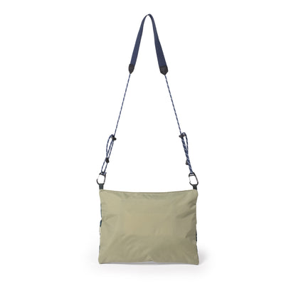MOUNTAIN ACCESSORY SHOULDER BAG