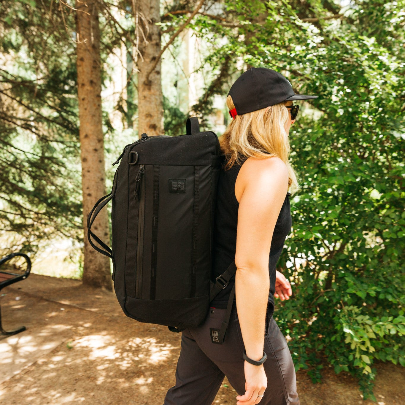 MOUNTAIN DUFFEL