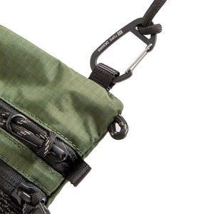 MOUNTAIN ACCESSORY SHOULDER BAG